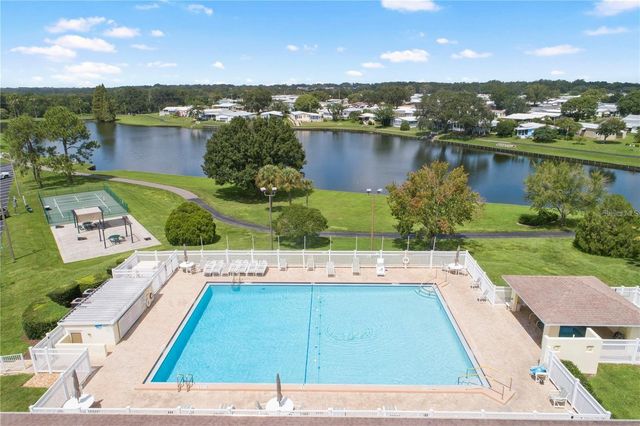 4928 FOXDALE DR, Lakeland, FL 33810