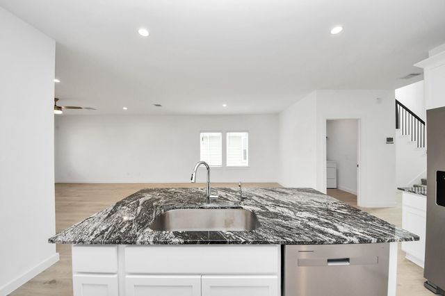 7811 Bel Fiore Drive, Richmond, TX 77406