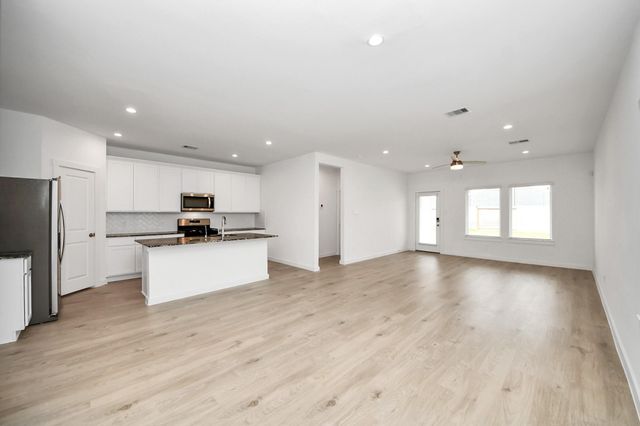 7811 Bel Fiore Drive, Richmond, TX 77406