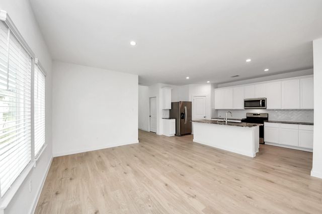 7811 Bel Fiore Drive, Richmond, TX 77406