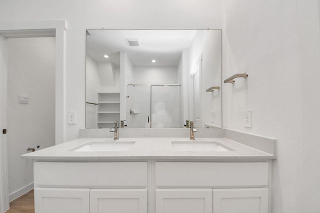 7811 Bel Fiore Drive, Richmond, TX 77406