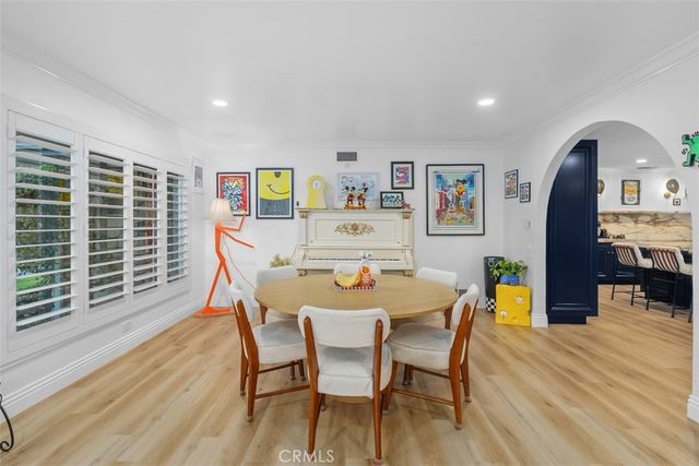 5910 Victoria, Riverside, CA 92506
