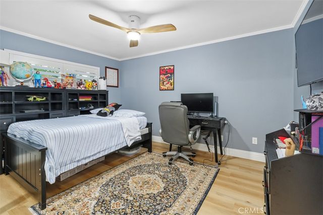 5910 Victoria, Riverside, CA 92506