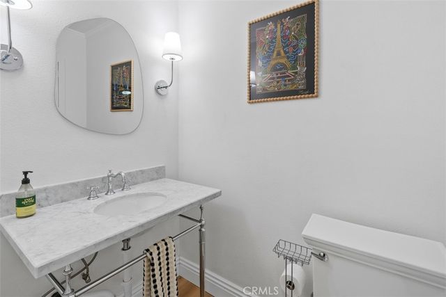 5910 Victoria, Riverside, CA 92506