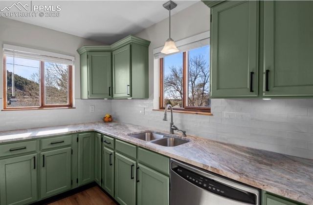 320 Columbine Road, Palmer Lake, CO 80133