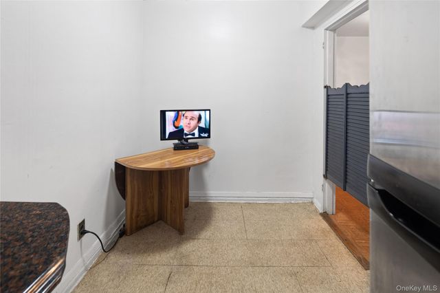 38-15 149th Street 6M, Flushing, NY 11354