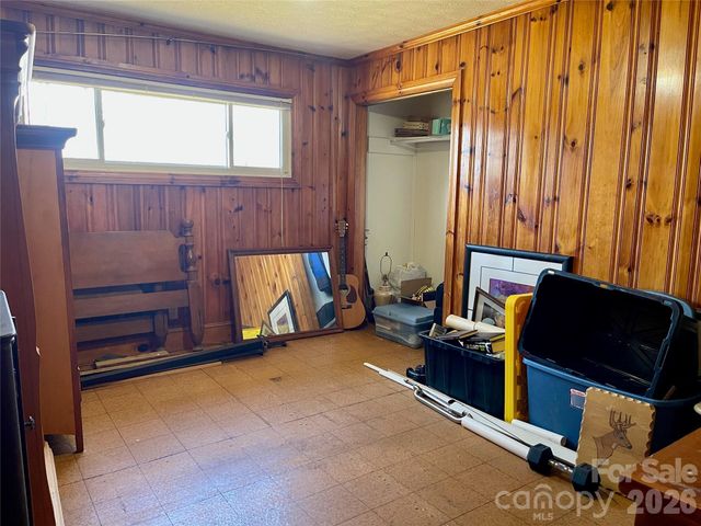 3988 Greenwood Drive, Lenoir, NC 28645