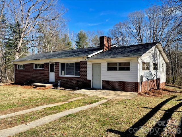 3988 Greenwood Drive, Lenoir, NC 28645