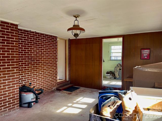 3988 Greenwood Drive, Lenoir, NC 28645