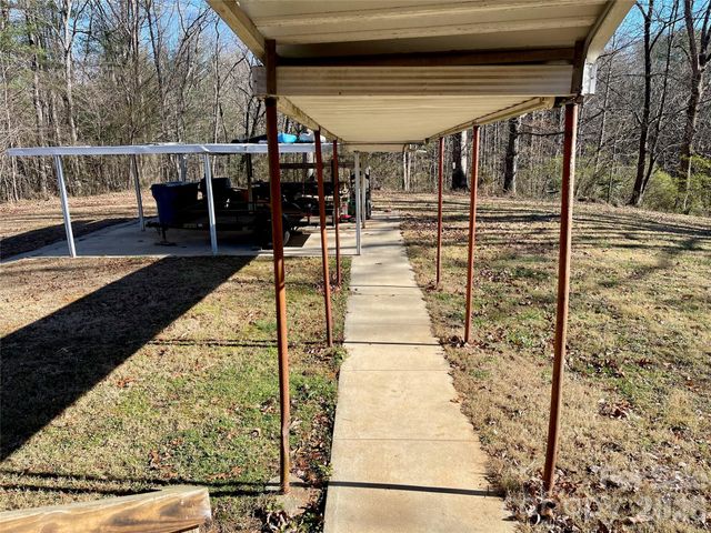 3988 Greenwood Drive, Lenoir, NC 28645