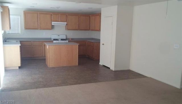 3425 Palatine Hills Avenue, North Las Vegas, NV 89081