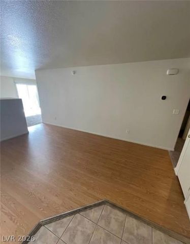 3425 Palatine Hills Avenue, North Las Vegas, NV 89081