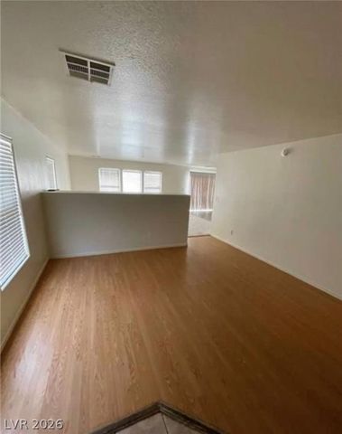 3425 Palatine Hills Avenue, North Las Vegas, NV 89081