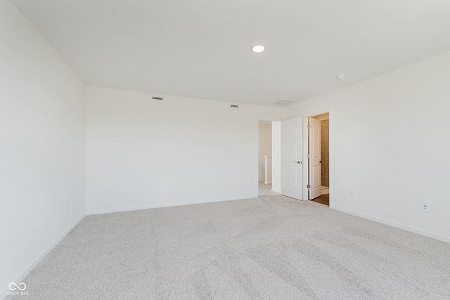 3879 Riverstone Drive, Whitestown, IN 46075