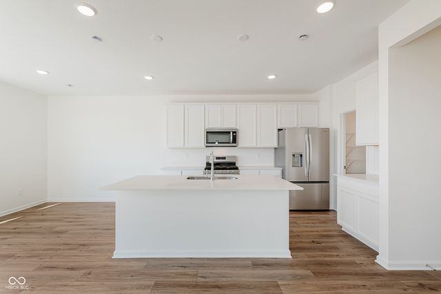 3879 Riverstone Drive, Whitestown, IN 46075