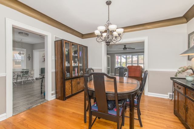 3312 N New England Avenue, Chicago, IL 60634