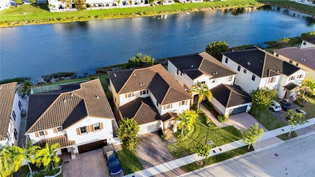 9411 W 35th Ave, Hialeah, FL 33018