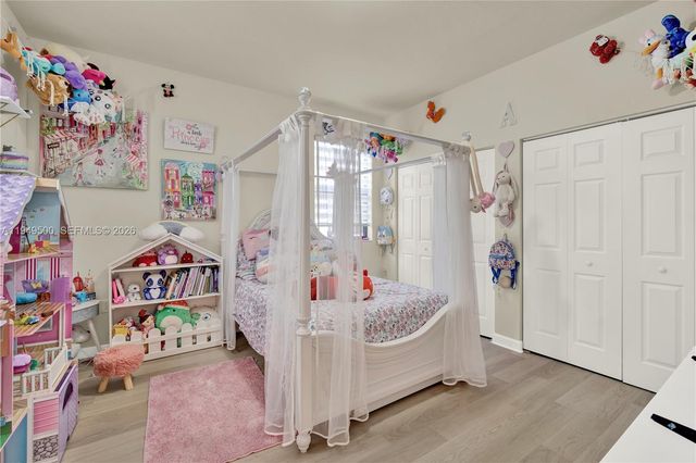 9411 W 35th Ave, Hialeah, FL 33018