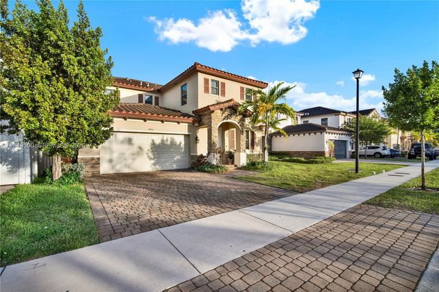 9411 W 35th Ave, Hialeah, FL 33018