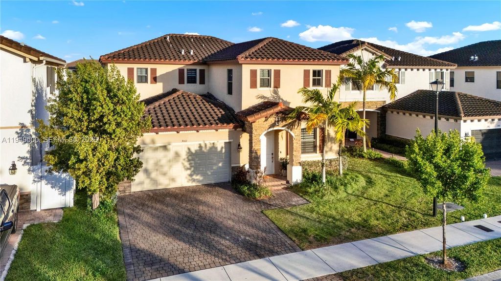 9411 W 35th Ave, Hialeah, FL 33018