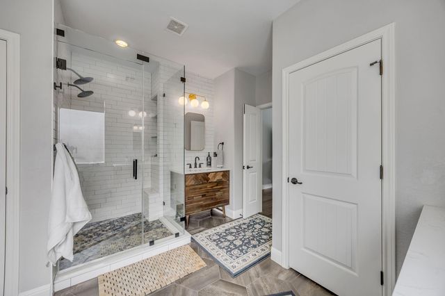 2421 Turtle Mountain BND, Austin, TX 78748