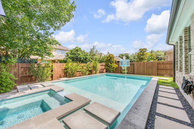 2421 Turtle Mountain BND, Austin, TX 78748