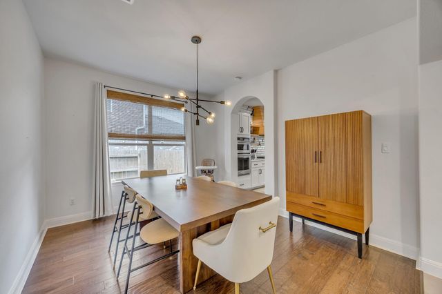 2421 Turtle Mountain BND, Austin, TX 78748