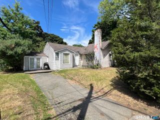 117 Waterbury Avenue, Stamford, CT 06902