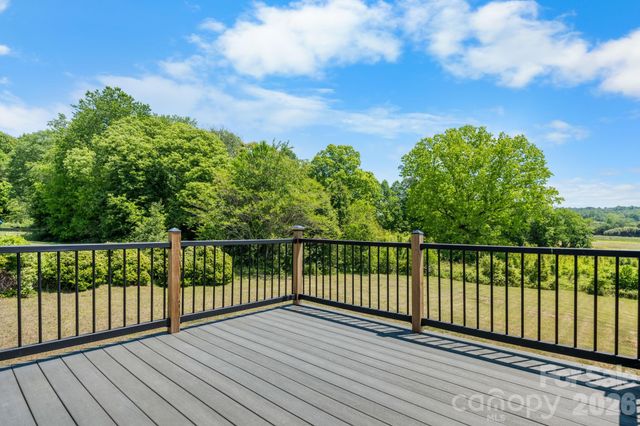 4362 Calico Road, Lenoir, NC 28645