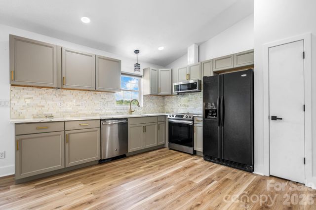 4362 Calico Road, Lenoir, NC 28645
