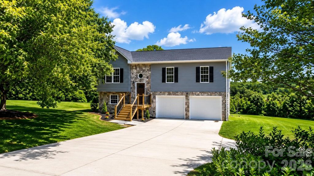 4362 Calico Road, Lenoir, NC 28645