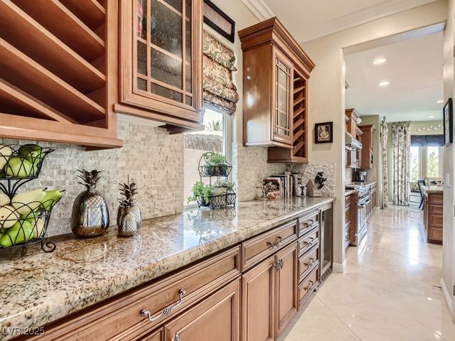 2038 Cherry Creek Circle, Las Vegas, NV 89135