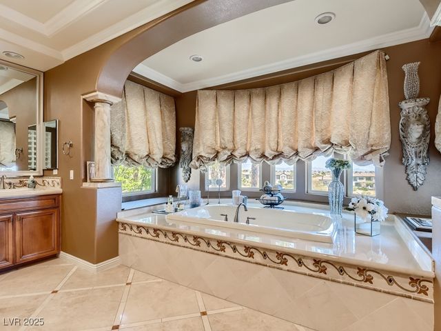 2038 Cherry Creek Circle, Las Vegas, NV 89135