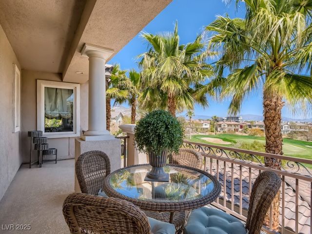 2038 Cherry Creek Circle, Las Vegas, NV 89135