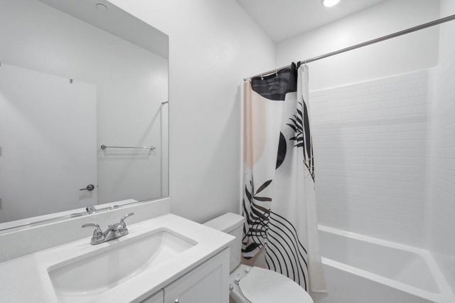 5310 Seacliff Place 13, San Diego, CA 92154