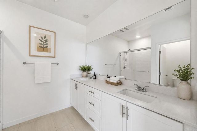 5310 Seacliff Place 13, San Diego, CA 92154