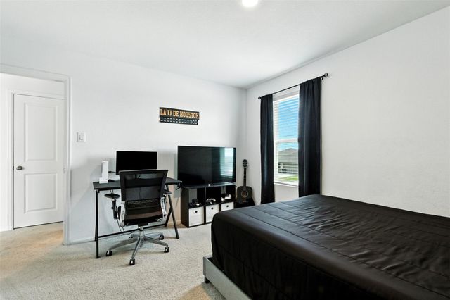 9815 Wembley Vista Court, Baytown, TX 77521