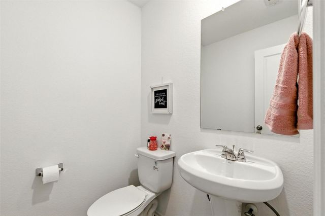 9815 Wembley Vista Court, Baytown, TX 77521