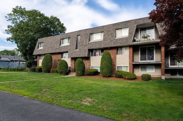 68 Summer Ave 1, Stoughton, MA 02072