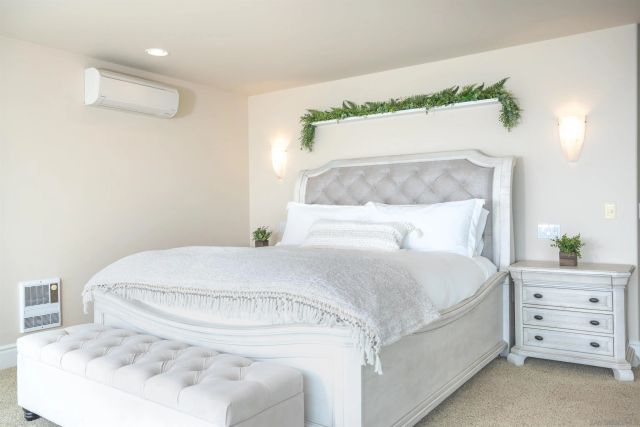 1731 S Pacific St, Oceanside, CA 92054