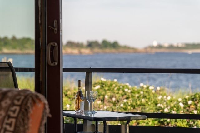 68 Paine Ave, Beverly, MA 01915