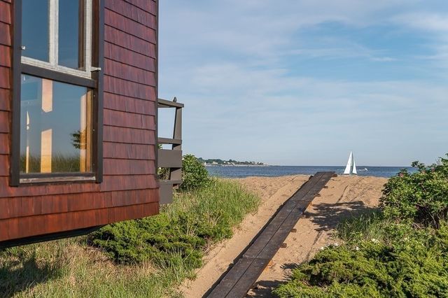 68 Paine Ave, Beverly, MA 01915