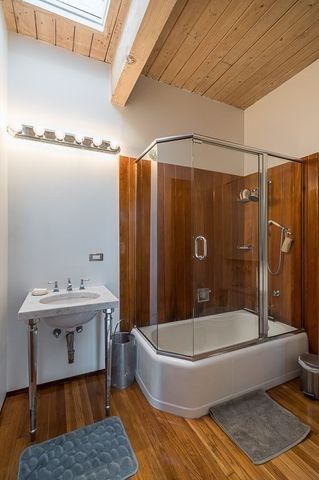 68 Paine Ave, Beverly, MA 01915