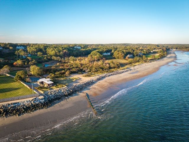 68 Paine Ave, Beverly, MA 01915