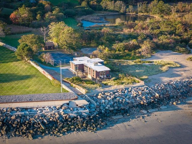 68 Paine Ave, Beverly, MA 01915