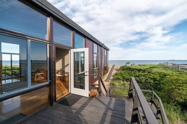 68 Paine Ave, Beverly, MA 01915