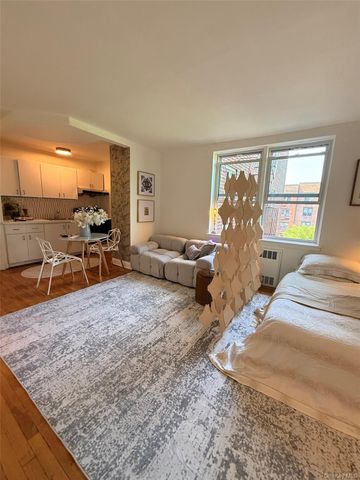144-44 41st Avenue 5J, Flushing, NY 11355