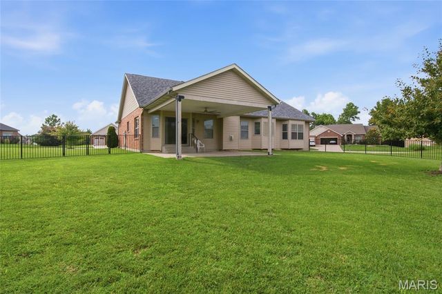 548 Wernings Drive, Columbia, IL 62236