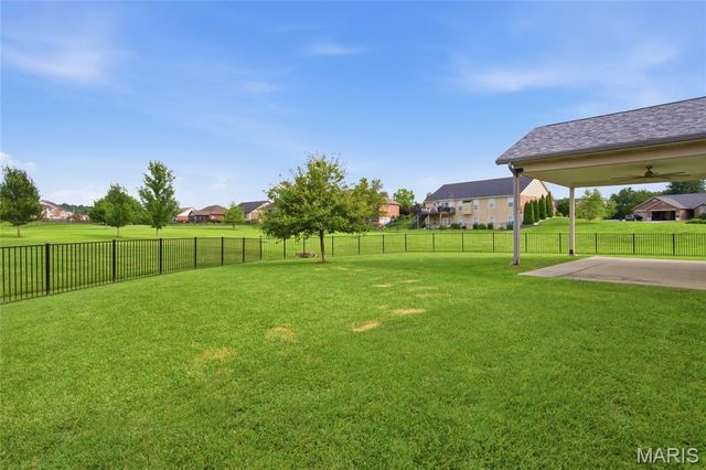 548 Wernings Drive, Columbia, IL 62236