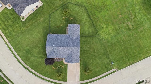 548 Wernings Drive, Columbia, IL 62236